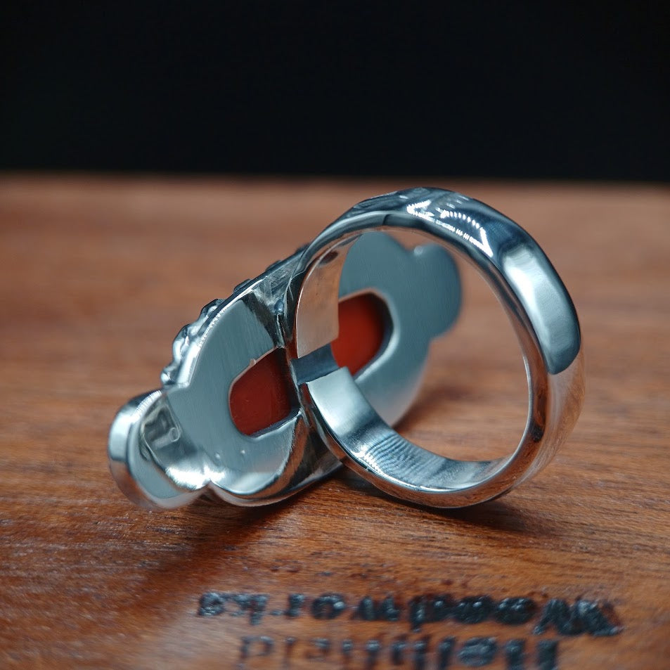 The Cardinal — back interior flat lay, bezel back structure + setting construction
